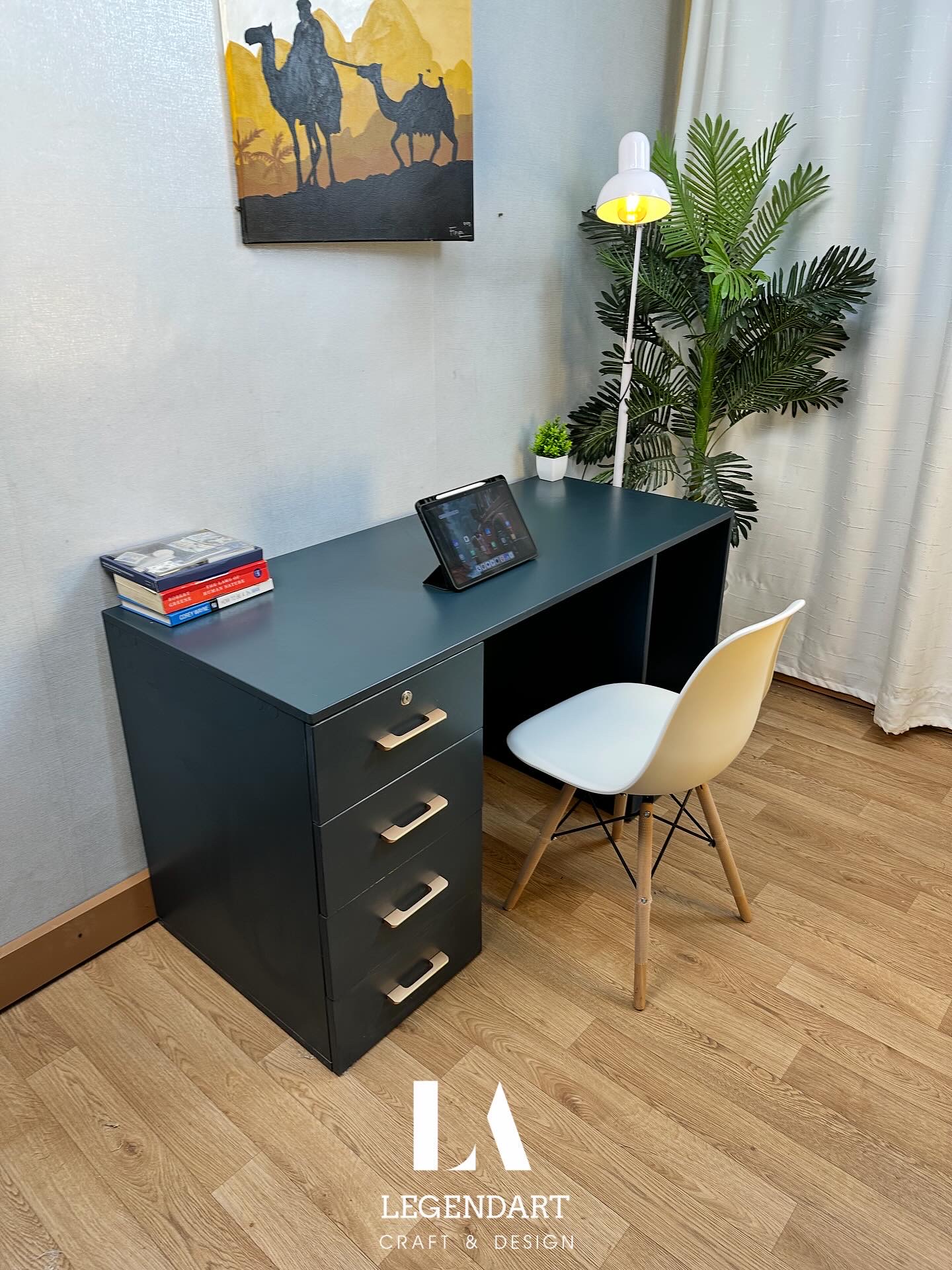 Petro Desk